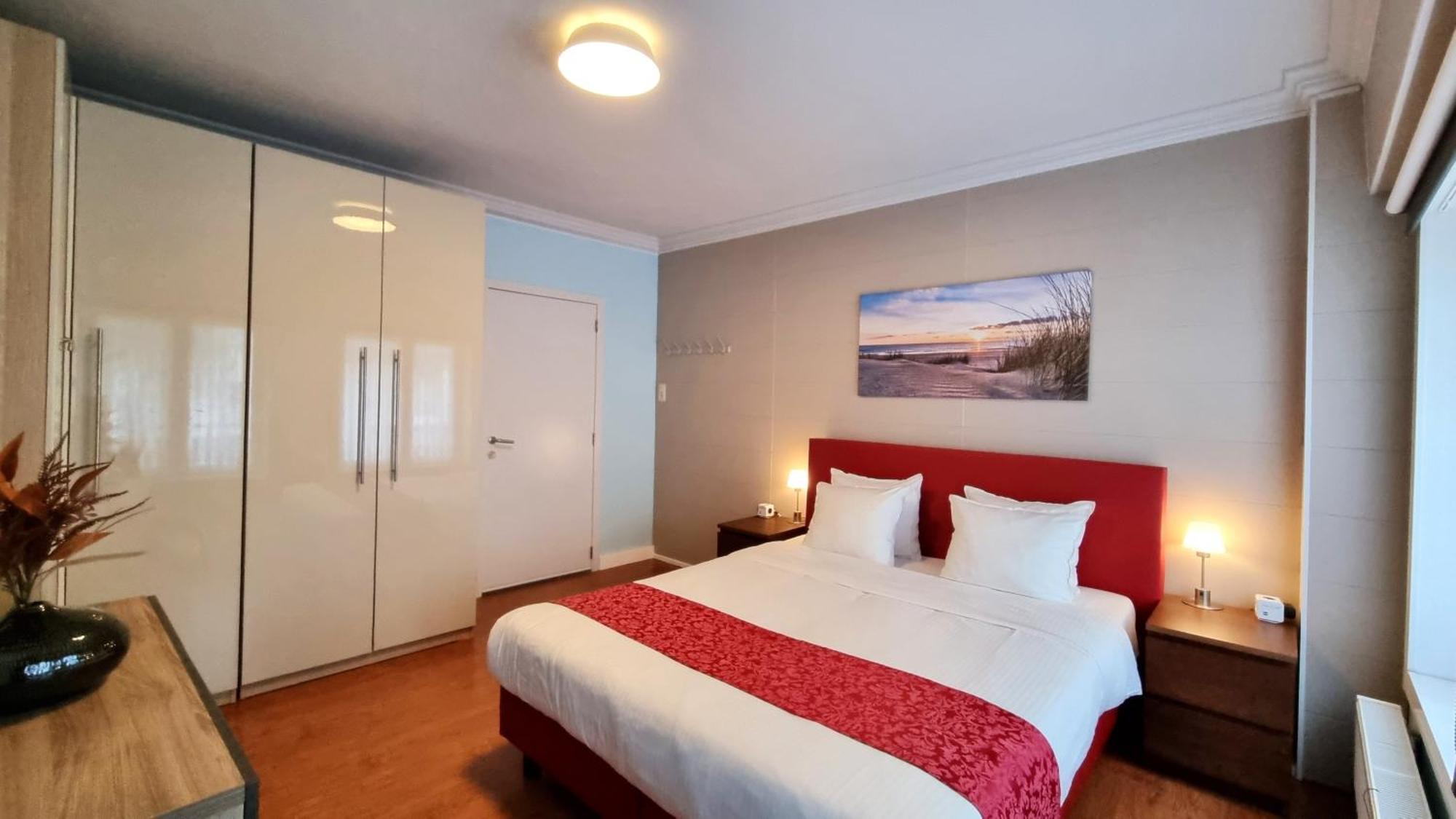 Hotel Cardiff Остенде Экстерьер фото